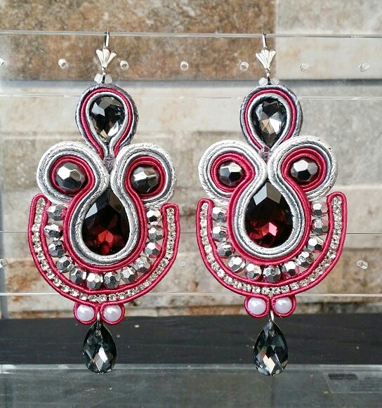 Malinovo strieborné soutache náušnice